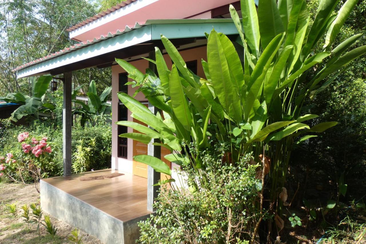 Chom Suan Homestay Ko Kut Bagian luar foto